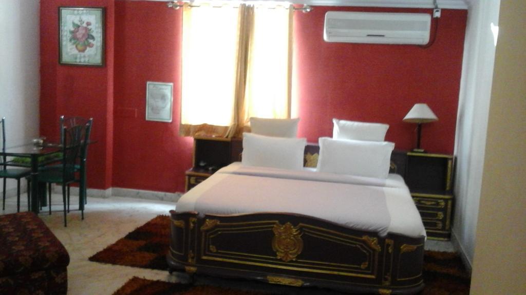 Hotel Pigeon International バンガロール エクステリア 写真
